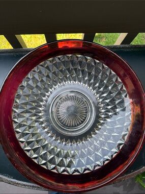 Indiana Glass Diamond Point Ruby serving bowl